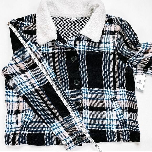 Susina Plaid Shacket   - Picture 10 of 11